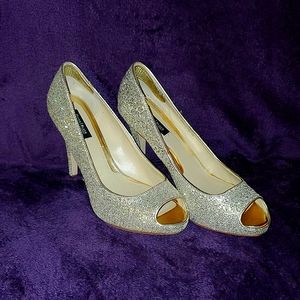 White House Black Market Gold Shimmer Glitter Open Toe Heels